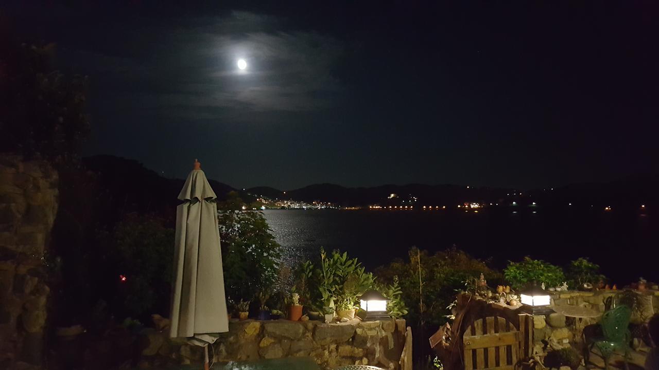 Furen Homestay Нанган Экстерьер фото